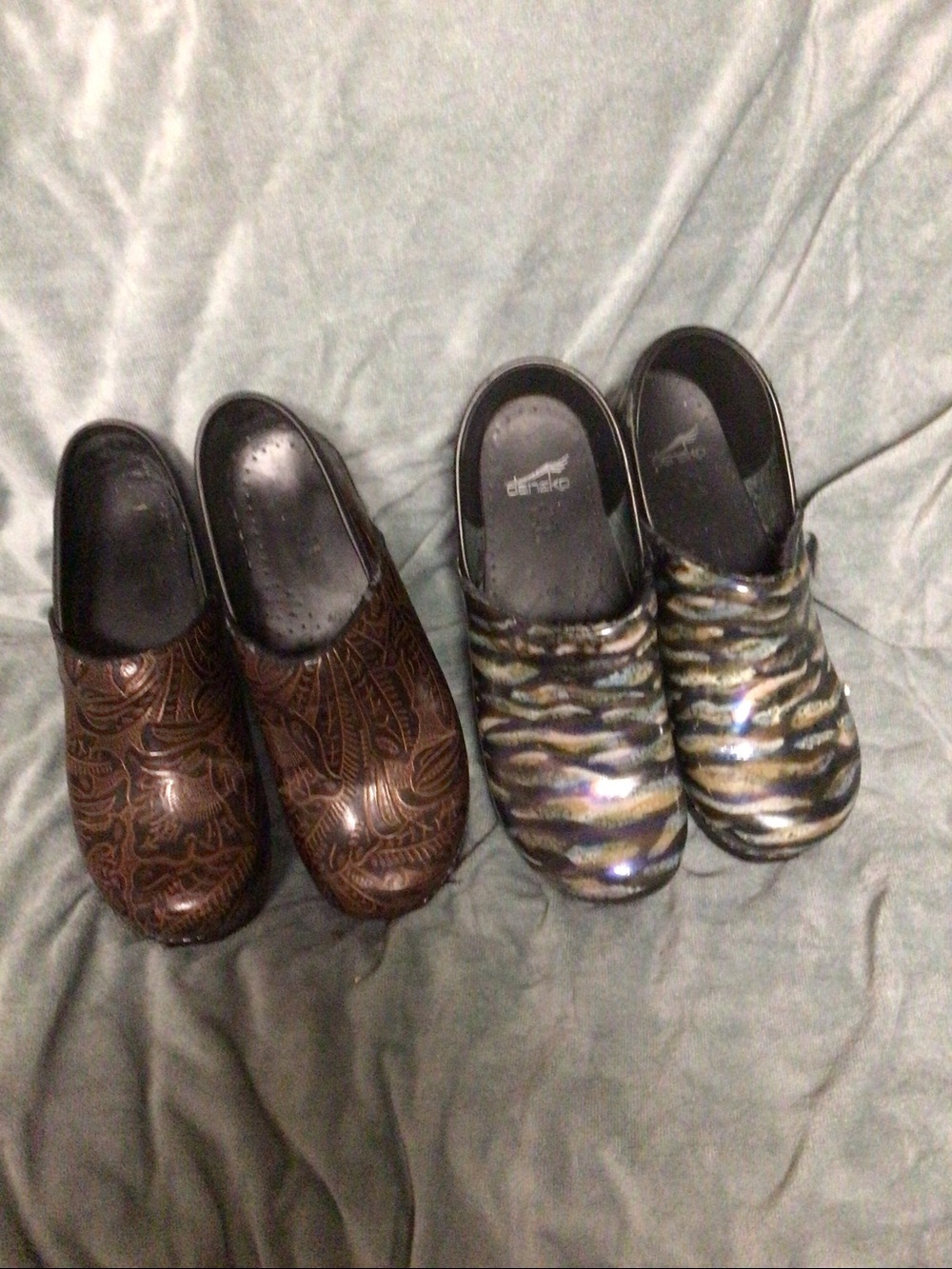 Dansko Clogs lots of 2. Defects pictured. Sz. 40 & 41. Bundle sale. Save Now.